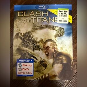 ⚔️ Action Movie Blu-ray & DVD Bundle – Clash of the Titans + X2: X-Men United ⚔️